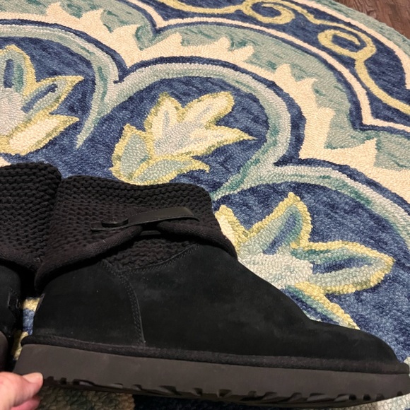 UGG Shaina Booties – Black – Size 10 – EUC – Cozy Knit Cuff - Picture 7 of 11